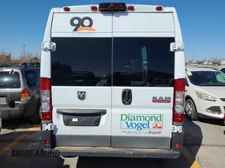 2017 Ram ProMaster Cargo with VIN 3C6TRVDG1HE543276, listed as a IAAI auction lot 42225847 with 164,389 mi miles and . Bid and sale history available at carsss.com. Image 28.