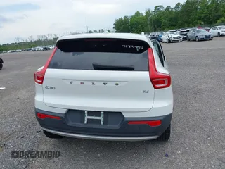 2019 Volvo XC40 Momentum z VIN YV4AC2HK7K2107905, wystawiony jako IAAI lot #40556146 z przebiegiem Nie podano mil oraz . Historia ofert i sprzedaży dostępna na DreamBid. Obrazek 15.