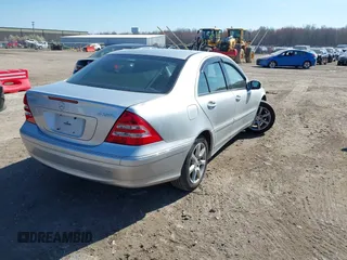 2007 Mercedes-Benz C 280 Luxury with VIN WDBRF92H37F891873, listed as a IAAI auction lot 42058992 with 127,760 mi miles and . Bid and sale history available at DreamBid. Image 4.