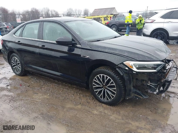 2019 Volkswagen Jetta SEL with VIN 3VWE57BU4KM237314, listed as a IAAI auction lot 41988419 with 64,012 mi miles. Bid and sale history available at carsss.com. Image 1.