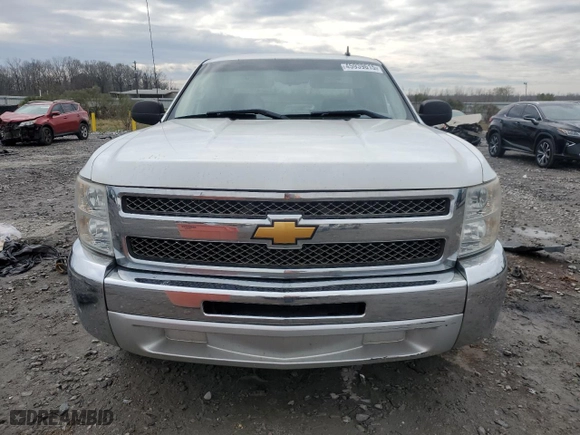 2013 Chevrolet Silverado 1500 LT with VIN 1GCRCSEA5DZ366808, listed as a Copart auction lot 45939615 with 308,492 mi miles and Clean Title. Bid and sale history available at carsss.com. Image 5.