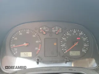 2001 Volkswagen Jetta с VIN 3VWST29M31M013547, выставлен на аукционе Copart как лот 60316525 с пробегом 156 596 миль миль и Списание • Salvage title. История ставок и продаж доступна на DreamBid. Изображение 9.