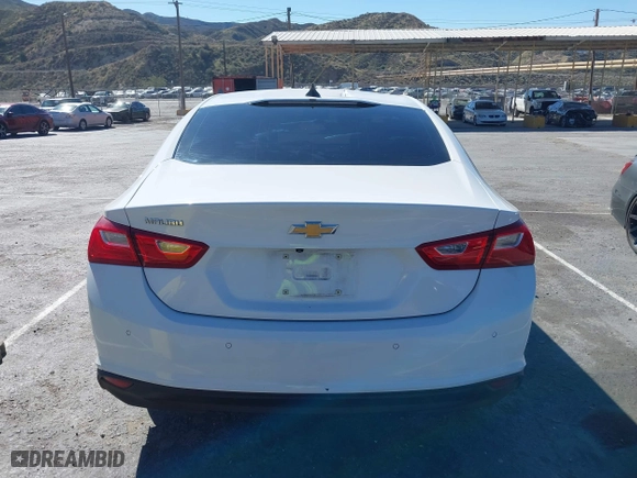 2020 Chevrolet Malibu LS with VIN 1G1ZC5STXLF147911, listed as a IAAI auction lot 41657390 with 61,932 mi miles. Bid and sale history available at carsss.com. Image 16.
