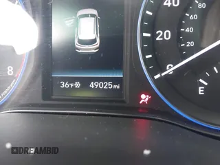 2018 Hyundai Kona Ultimate with VIN KM8K53A5XJU067989, listed as a IAAI auction lot 41564887 with 49,025 mi miles. Bid and sale history available at carsss.com. Image 16.