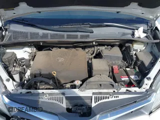 2018 Toyota Sienna XLE Auto Access Seat with VIN 5TDYZ3DCXJS940710, listed as a IAAI auction lot 41508764 with 108,942 mi miles and . Bid and sale history available at DreamBid. Image 10.
