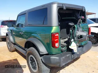 2023 Ford Bronco с VIN 1FMDE5CP6PLB96281, выставлен на аукционе IAAI как лот 41947941 с пробегом 23 932 миль миль и . История ставок и продаж доступна на DreamBid. Изображение 3.