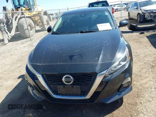 2020 Nissan Altima Platinum with VIN 1N4BL4FV4LC156108, listed as a IAAI auction lot 41654687 with 78,050 mi miles and . Bid and sale history available at carsss.com. Image 13.