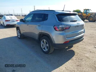 2024 Jeep Compass Latitude with VIN 3C4NJDBN0RT597217, listed as a IAAI auction lot 42503326 with 41,937 mi miles and . Bid and sale history available at DreamBid. Image 3.
