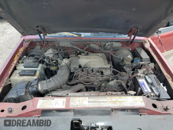 2000 Mercury Mountaineer with VIN 4M2ZU86P2YUJ30049, listed as a Copart auction lot 58619545 with 149,673 mi miles and Salvage title. Bid and sale history available at DreamBid. Image 12.