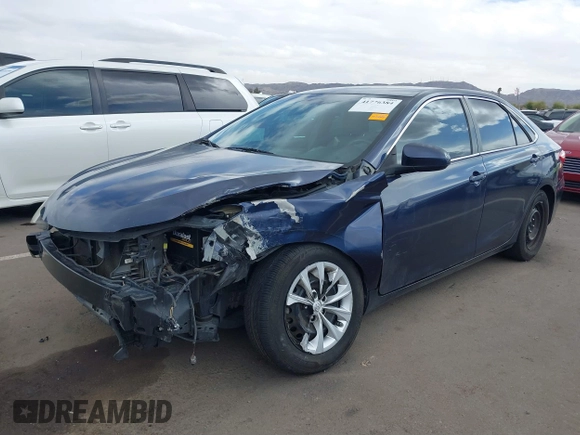 2016 Toyota Camry XLE with VIN 4T4BF1FK4GR553373, listed as a IAAI auction lot 41776384 with 157,690 mi miles. Bid and sale history available at carsss.com. Image 2.