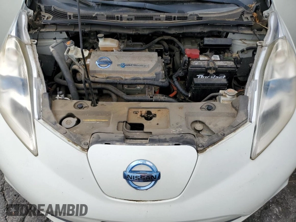 2011 Nissan LEAF SL with VIN JN1AZ0CP1BT003531, listed as a Copart auction lot 45995125 with 32,001 mi miles and Clean Title. Bid and sale history available at carsss.com. Image 11.