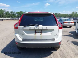 2013 Volvo XC60 T6 z VIN YV4902DZ4D2440564, wystawiony jako IAAI lot #39893350 z przebiegiem 171 624 mil mil oraz . Historia ofert i sprzedaży dostępna na DreamBid. Obrazek 17.