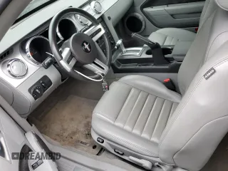 2007 Ford Mustang GT Deluxe with VIN 1ZVHT82H075356342, listed as a Copart auction lot 82543924 with 38,367 mi miles and Salvage Title. Bid and sale history available at carsss.com. Image 7.
