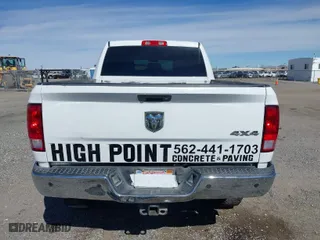 2018 Ram 2500 Tradesman with VIN 3C6UR5CL1JG341311, listed as a IAAI auction lot 41574252 with 117,635 mi miles. Bid and sale history available at carsss.com. Image 16.
