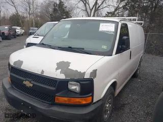 2011 Chevrolet Express Cargo Van with VIN 1GCSGAFXXB1145705, listed as a IAAI auction lot 41393636 with 115,466 mi miles. Bid and sale history available at carsss.com. Image 17.