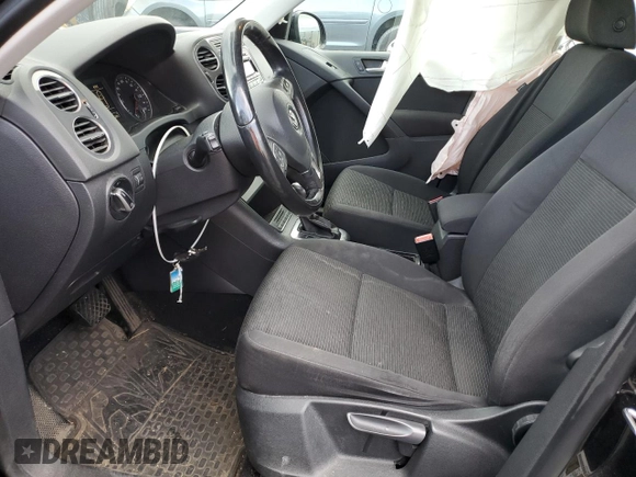 2013 Volkswagen Tiguan S with VIN WVGAV7AX1DW548677, listed as a Copart auction lot 52787255 with 72,256 mi miles and Salvage title. Bid and sale history available at DreamBid. Image 7.