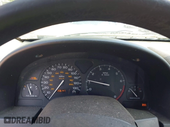 2003 Saturn VUE z VIN 5GZCZ53B33S870278, wystawiony jako IAAI lot #42435315 z przebiegiem 206 147 mil mil oraz . Historia ofert i sprzedaży dostępna na DreamBid. Obrazek 7.