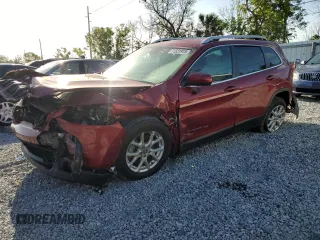 2015 Jeep Cherokee Latitude with VIN 1C4PJLCS4FW602139, listed as a Copart auction lot 51831915 with 138,910 mi miles and Salvage Title. Bid and sale history available at carsss.com. Image 1.
