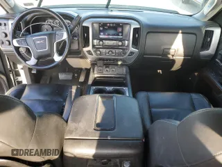2015 GMC Sierra 2500HD SLT with VIN 1GT12ZEG2FF642332, listed as a Copart auction lot 88870685 with 146,594 mi miles and Clean title. Bid and sale history available at DreamBid. Image 8.