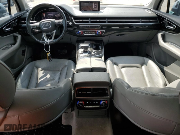 2017 Audi Q7 Premium Plus with VIN WA1LAAF70HD011454, listed as a Copart auction lot 54386475 with 151,063 mi miles and Clean Title. Bid and sale history available at carsss.com. Image 8.