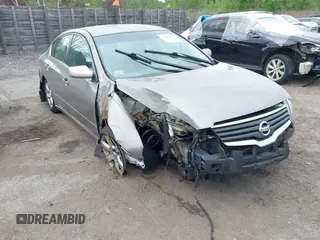 2008 Nissan Altima 2.5 z VIN 1N4AL21E48N540084, wystawiony jako IAAI lot #42303017 z przebiegiem Nie podano mil oraz . Historia ofert i sprzedaży dostępna na DreamBid. Obrazek 12.