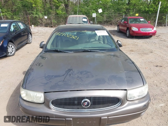 2001 Buick LeSabre Custom with VIN 1G4HP54K31U164226, listed as a IAAI auction lot 42102321 with 172,100 mi miles and . Bid and sale history available at carsss.com. Image 6.