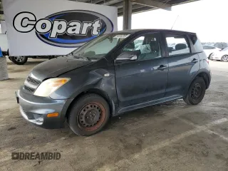 2006 Scion xA z VIN JTKKT624165019244, wystawiony jako Copart lot #54634285 z przebiegiem 206 139 mil mil oraz Tytuł czysty. Historia ofert i sprzedaży dostępna na DreamBid. Obrazek 1.