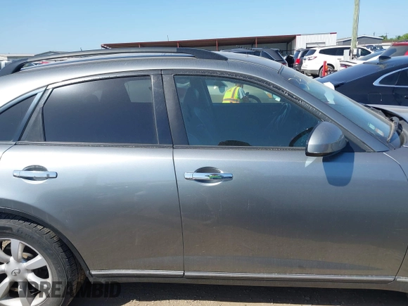 2005 Infiniti FX35 with VIN JNRAS08U55X109879, listed as a IAAI auction lot 42006420 with 150,760 mi miles. Bid and sale history available at carsss.com. Image 13.