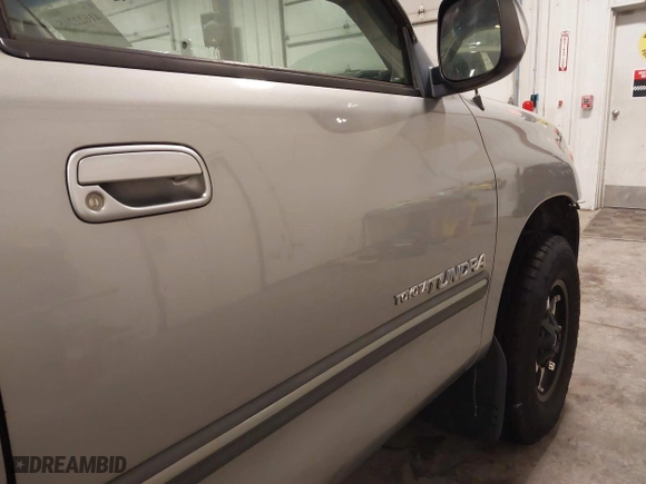 2005 Toyota Tundra SR5 with VIN 5TBBT44155S459077, listed as a IAAI auction lot 41622265 with 210,746 mi miles. Bid and sale history available at carsss.com. Image 21.