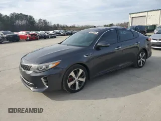 2017 Kia Optima SX with VIN 5XXGW4L28HG125596, listed as a Copart auction lot 45676465 with 111,066 mi miles and Salvage Title. Bid and sale history available at carsss.com. Image 1.