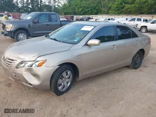 2007 Toyota Camry CE with VIN 4T1BE46K37U156140, listed as a IAAI auction lot 42044238 with 181,297 mi miles. Bid and sale history available at carsss.com. Image 2.