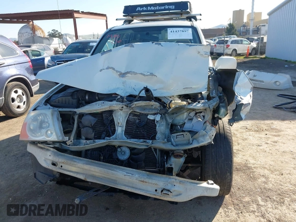 2005 Suzuki XL7 LX с VIN JS3TY92V654107820, выставлен на аукционе IAAI как лот 41437897 с пробегом 152 773 миль миль и . История ставок и продаж доступна на DreamBid. Изображение 13.