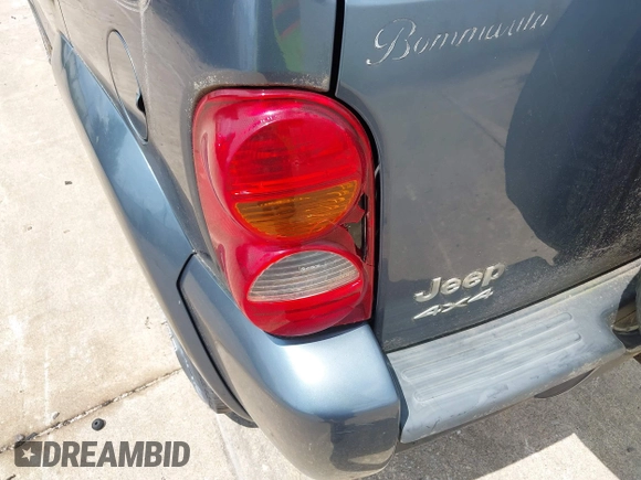 2002 Jeep Liberty Limited with VIN 1J4GL58K92W323210, listed as a IAAI auction lot 42746357 with 225,928 mi miles and . Bid and sale history available at DreamBid. Image 6.