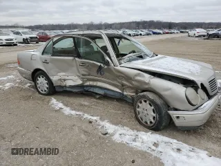 1998 Mercedes-Benz E-Class with VIN WDBJF65F4WA619026, listed as a Copart auction lot 42602915 with 202,430 mi miles and Salvage Title. Bid and sale history available at carsss.com. Image 4.