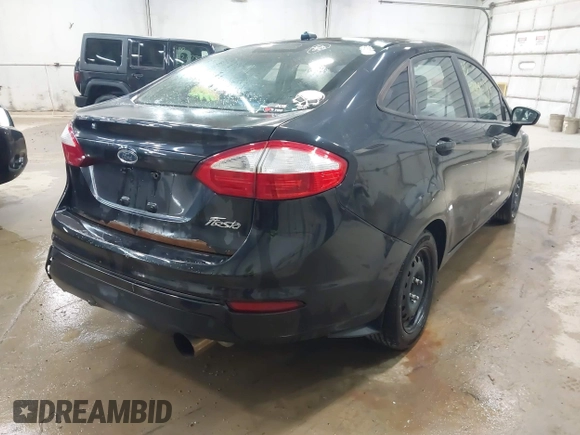 2014 Ford Fiesta S с VIN 3FADP4AJ3EM182766, выставлен на аукционе IAAI как лот 42680584 с пробегом 121 529 миль миль и . История ставок и продаж доступна на DreamBid. Изображение 4.