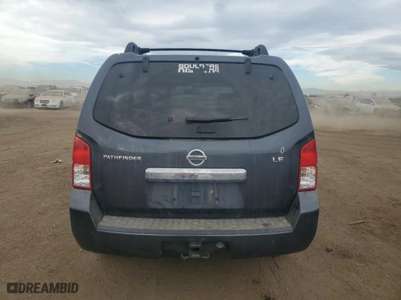 2011 Nissan Pathfinder LE with VIN 5N1AR1NB1BC618886, listed as a Copart auction lot 81944024 with 204,124 mi miles and Salvage Title. Bid and sale history available at carsss.com. Image 6.