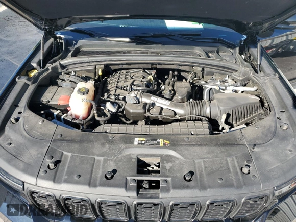 2023 Jeep Grand Cherokee Altitude with VIN 1C4RJGAG0PC647774, listed as a Copart auction lot 88018375 with 33,283 mi miles and Clean title. Bid and sale history available at DreamBid. Image 12.