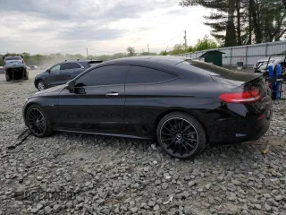 2018 Mercedes-Benz C 43 AMG z VIN WDDWJ6EB5JF672788, wystawiony jako Copart lot #55518825 z przebiegiem 61 840 mil mil oraz Szkoda całkowita • Salvage title. Historia ofert i sprzedaży dostępna na DreamBid. Obrazek 2.