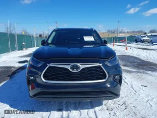 2023 Toyota Highlander L with VIN 5TDKDRBH8PS042797, listed as a IAAI auction lot 41599048 with 26,430 mi miles. Bid and sale history available at carsss.com. Image 13.