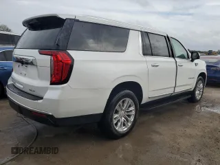 2021 GMC Yukon XL SLT with VIN 1GKS2GKD2MR319045, listed as a Copart auction lot 78261734 with 10,683 mi miles and Non Repairable. Bid and sale history available at carsss.com. Image 3.