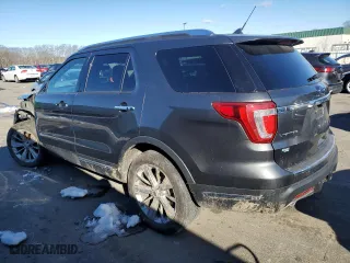 2019 Ford Explorer Limited with VIN 1FM5K8FH2KGB14034, listed as a Copart auction lot 43088304 with 180,482 mi miles. Bid and sale history available at carsss.com. Image 2.