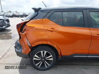 2020 Nissan Kicks SR with VIN 3N1CP5DV4LL492831, listed as a IAAI auction lot 42030507 with 43,203 mi miles. Bid and sale history available at carsss.com. Image 19.