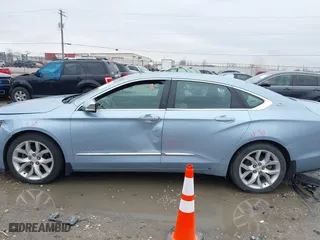 2014 Chevrolet Impala LTZ with VIN 1G1155S31EU146734, listed as a IAAI auction lot 41892769 with 169,862 mi miles. Bid and sale history available at carsss.com. Image 14.