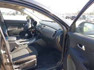 2016 Kia Sportage LX with VIN KNDPBCAC7G7879484, listed as a IAAI auction lot 42116063 with 101,699 mi miles and . Bid and sale history available at carsss.com. Image 5.