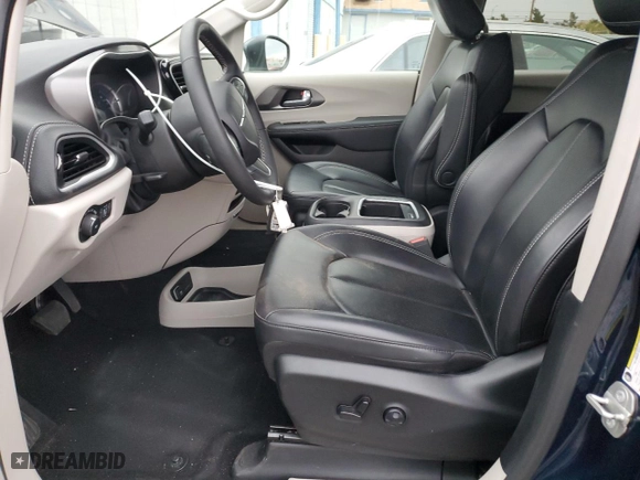 2023 Chrysler Pacifica Hybrid Touring L with VIN 2C4RC1L72PR632382, listed as a Copart auction lot 50989035 with 44,061 mi miles and Salvage Title. Bid and sale history available at carsss.com. Image 7.
