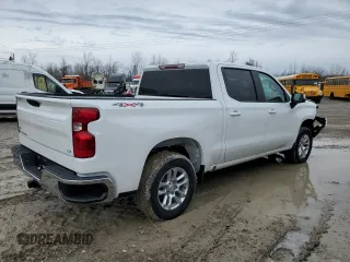2024 Chevrolet Silverado 1500 LT with VIN 1GCPDKEK0RZ351170, listed as a Copart auction lot 48694575 with 2,586 mi miles and Salvage Title. Bid and sale history available at carsss.com. Image 3.