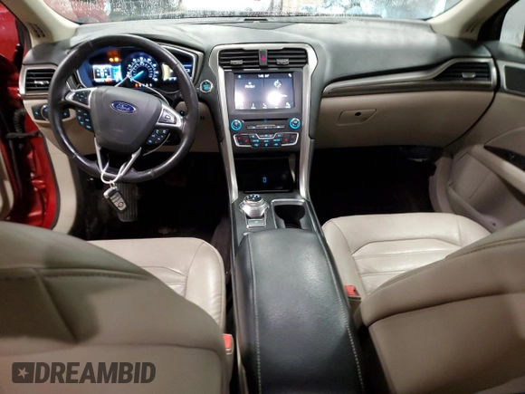 2017 Ford Fusion SE z VIN 3FA6P0HD1HR156742, wystawiony jako Copart lot #44785915 z przebiegiem 131 061 mil mil oraz Czysty tytuł • Clean title. Historia ofert i sprzedaży dostępna na DreamBid. Obrazek 8.