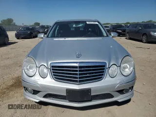2009 Mercedes-Benz E Luxury 3.5L with VIN WDBUF87X19B402739, listed as a Copart auction lot 55672495 with 210,468 mi miles and Clean Title. Bid and sale history available at carsss.com. Image 5.