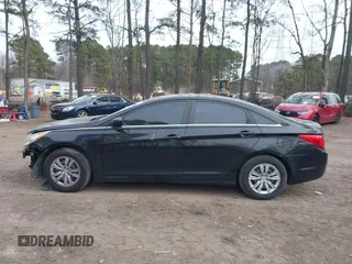 2012 Hyundai Sonata GLS with VIN 5NPEB4ACXCH340280, listed as a IAAI auction lot 41375927 with Not Provided miles. Bid and sale history available at carsss.com. Image 15.
