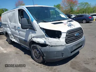 2016 Ford Transit Cargo z VIN 1FTYE1YM2GKA21514, wystawiony jako IAAI lot #42150431 z przebiegiem 92 014 mil mil oraz . Historia ofert i sprzedaży dostępna na DreamBid. Obrazek 1.